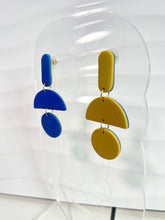 Load image into Gallery viewer, Two-Tone Dangles-Blue &amp; Green
