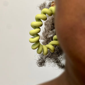 Kiwi-Phone Cord Hoops