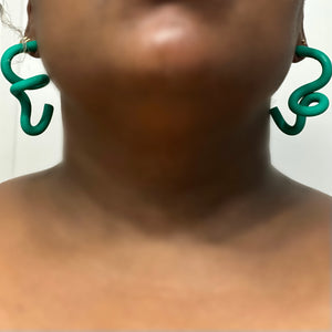 Susan Loop-de-loop-Green