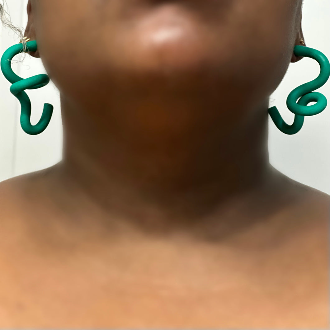 Susan Loop-de-loop-Green